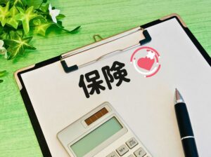 ③　死亡保険金の受取人に指定する