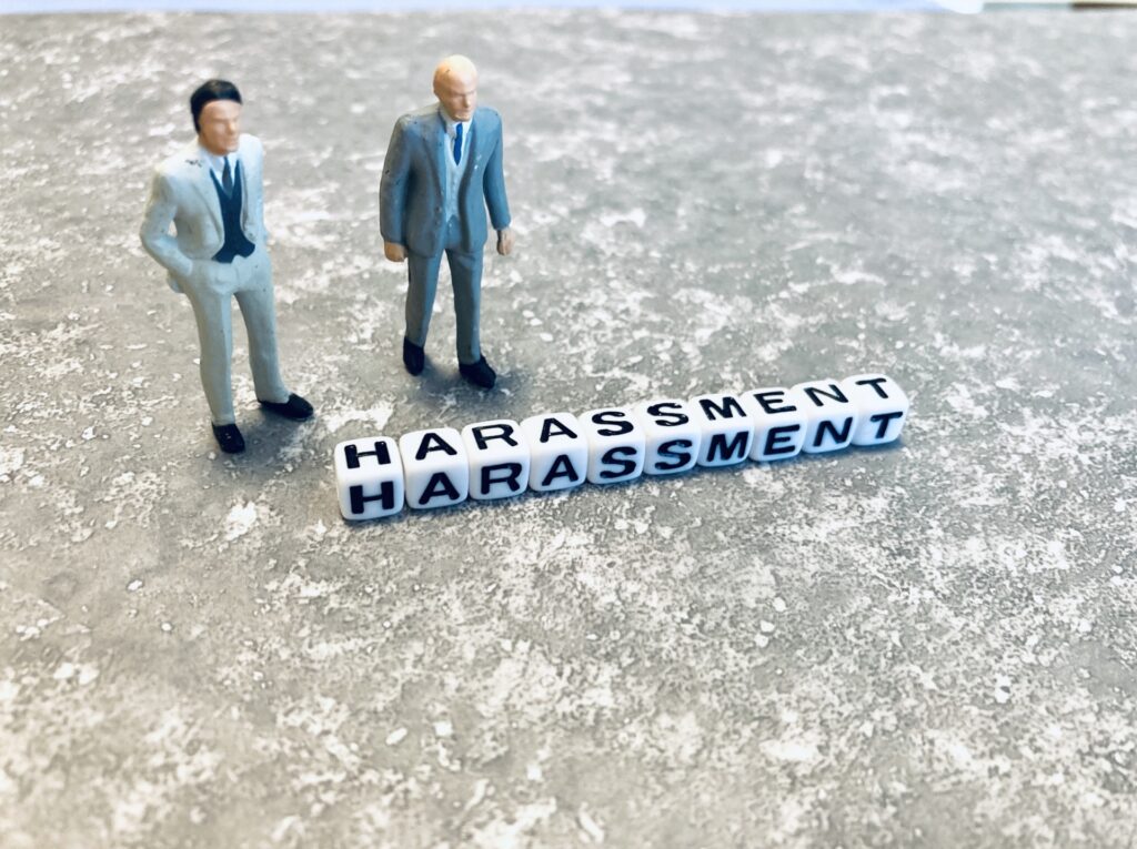 ハラスメント被害を受けた際に会社に対し法的に請求できる権利について弁護士が解説します