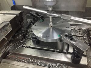 １　フライス盤とは？