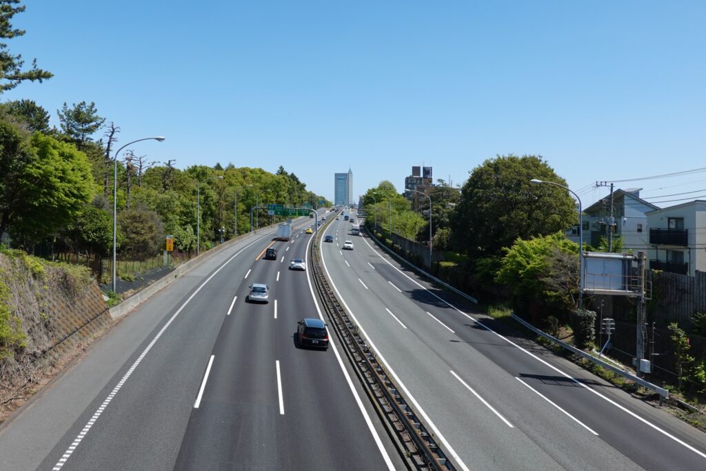 【交通事故】高速道路上の事故は過失割合がどうなる?一般道との決定的な違い