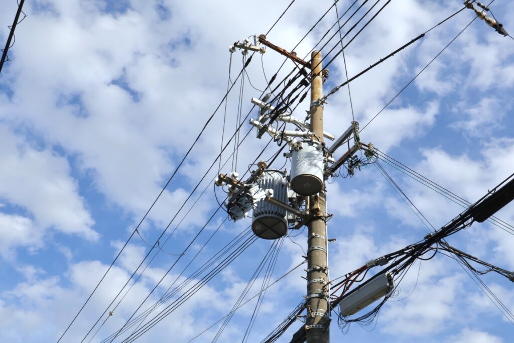 作業中の感電事故｜会社の安全配慮義務違反と損害賠償請求について弁護士が解説